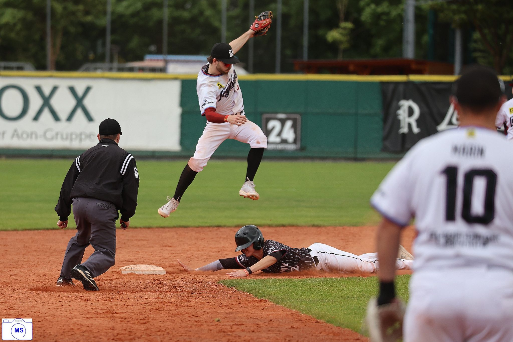 Legionaere Herren 2 gegen Academy
